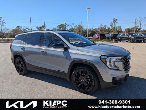 2023 GMC Terrain SLT