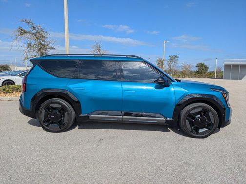 2025 Kia EV9 GT-Line