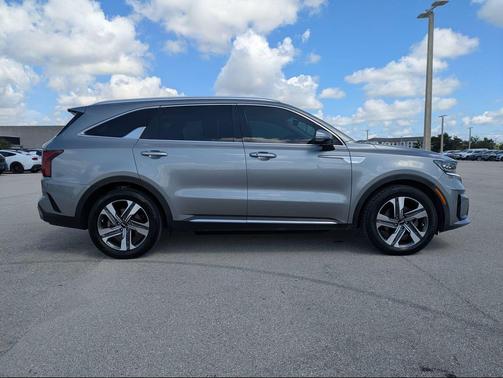 Steel Gray 2023 Kia Sorento Hybrid SX Prestige