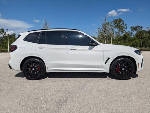 2023 BMW X3 M40i