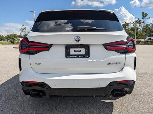 2023 BMW X3 M40i
