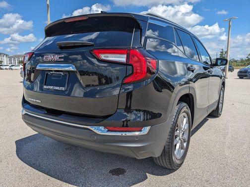 2022 GMC Terrain SLT