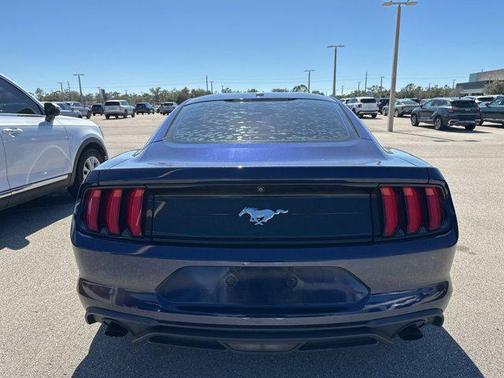 2020 Ford Mustang EcoBoost