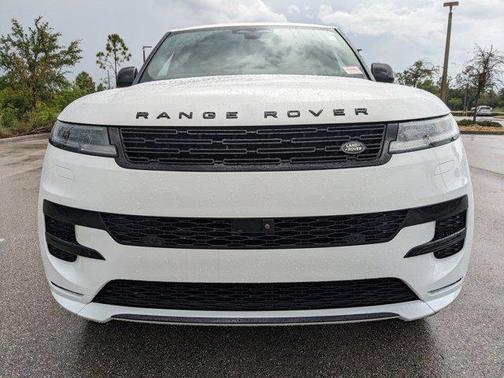 2024 Land Rover Range Rover Sport SE