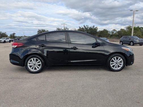 2017 Kia Forte S