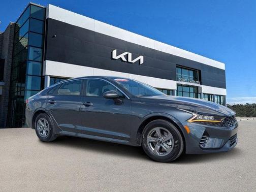 Gravity Gray 2024 Kia K5 LXS