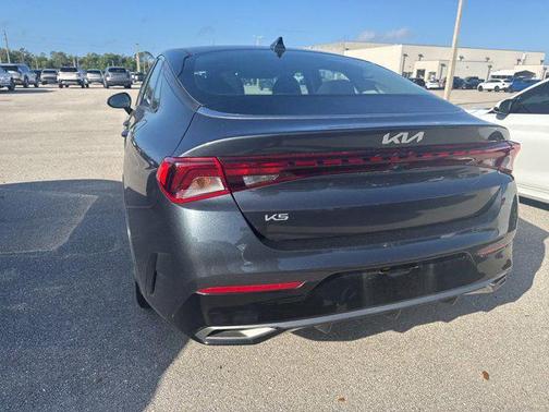 Gravity Gray 2024 Kia K5 LXS