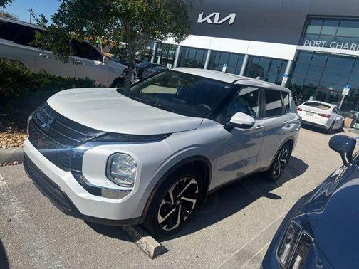 2022 Mitsubishi Outlander ES 2.5 2WD