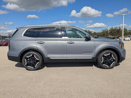 2025 Kia Telluride EX