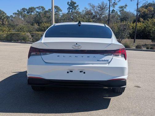 2021 Hyundai ELANTRA HEV Blue