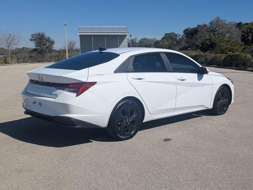 2021 Hyundai ELANTRA HEV Blue
