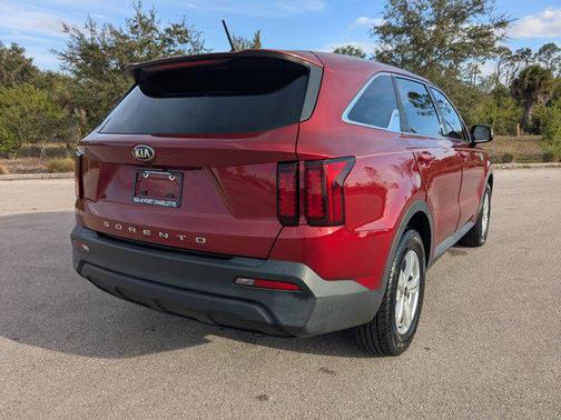 2021 Kia Sorento LX