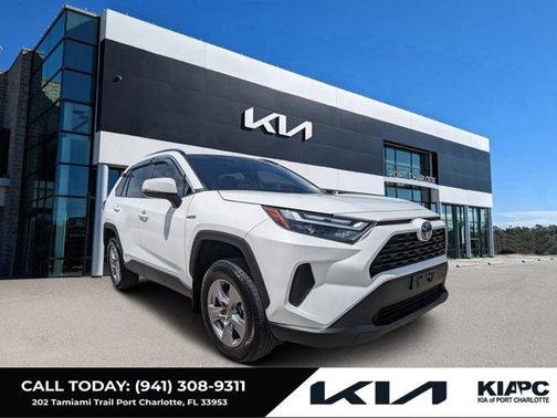 2024 Toyota RAV4 Hybrid XLE