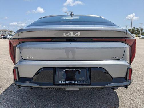 2025 Kia K4 GT-Line