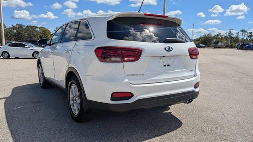 2019 Kia Sorento LX