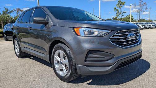 2020 Ford Edge SE