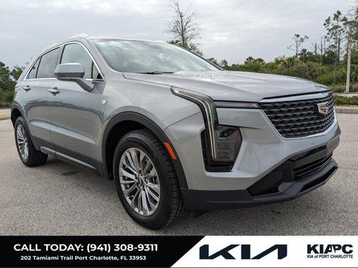 2024 Cadillac XT4 Premium Luxury