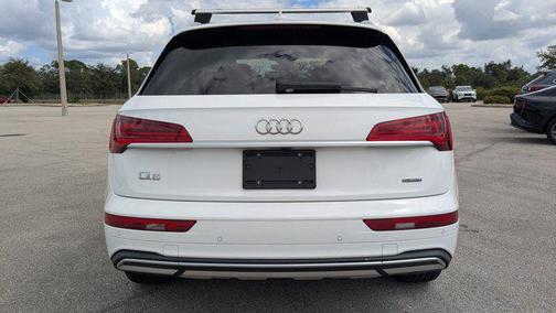 2021 Audi Q5 45 Premium Plus