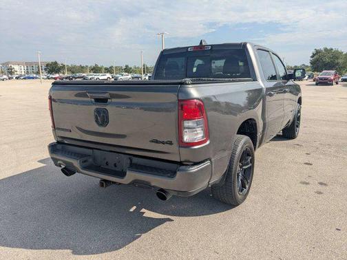 Granite Crystal Metallic Clearcoat 2020 RAM 1500 Big Horn/Lone Star