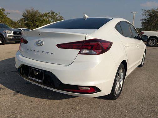 2020 Hyundai ELANTRA Value Edition