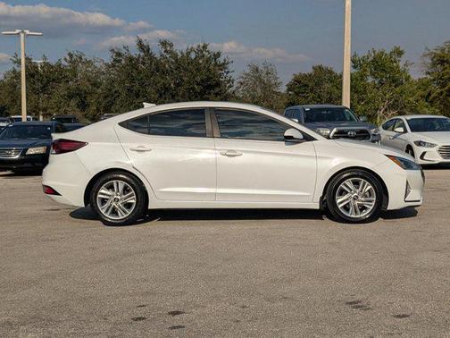 2020 Hyundai ELANTRA Value Edition