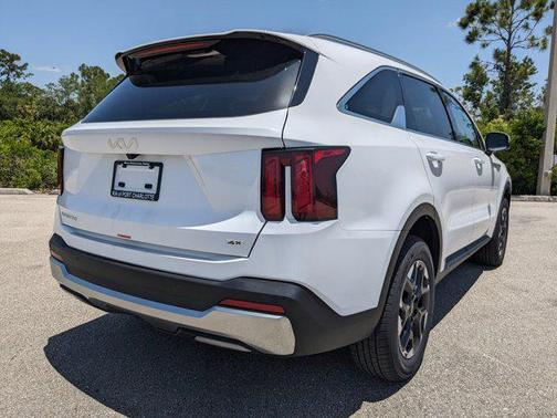 2025 Kia Sorento S