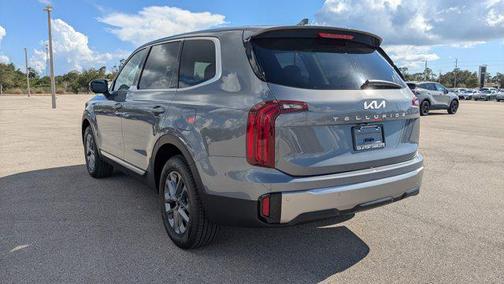 2025 Kia Telluride LX