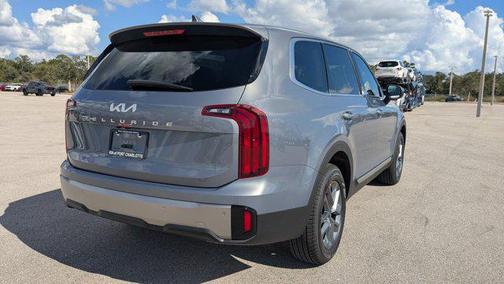 2025 Kia Telluride LX