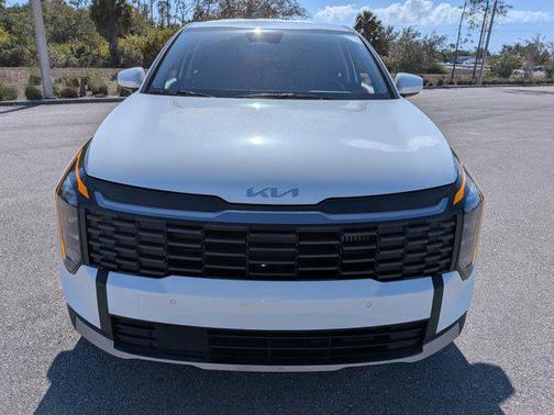Snow White Pearl 2026 Kia Sportage Hybrid LX