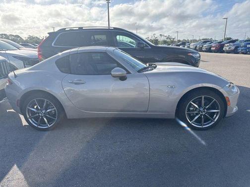 2023 Mazda MX-5 Miata RF Grand Touring