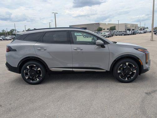 Wolf Gray 2026 Kia Sportage Hybrid SX-Prestige