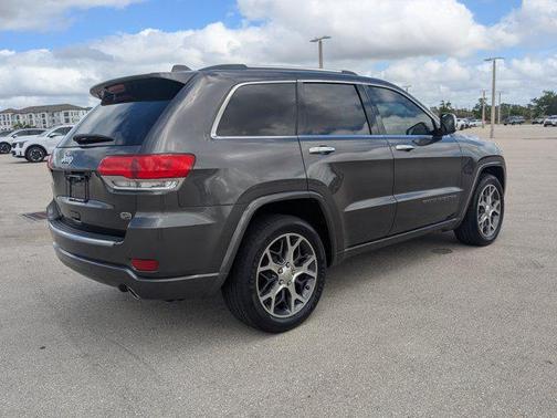 2019 Jeep Grand Cherokee Overland