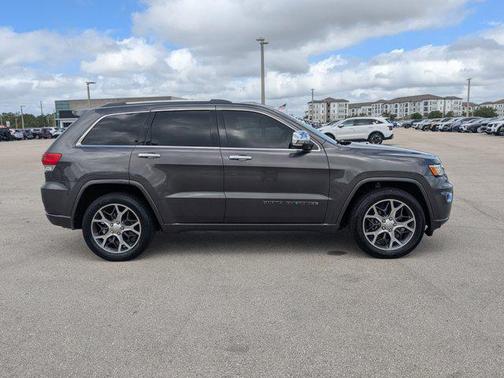 2019 Jeep Grand Cherokee Overland
