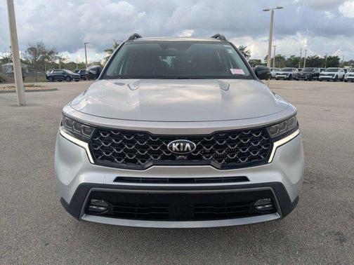 Sparkling Silver 2021 Kia Sorento SX