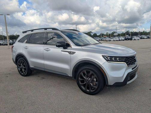 Sparkling Silver 2021 Kia Sorento SX