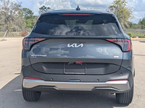 Gravity Gray 2026 Kia Sportage Hybrid EX