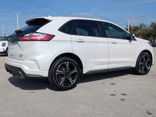 2019 Ford Edge ST