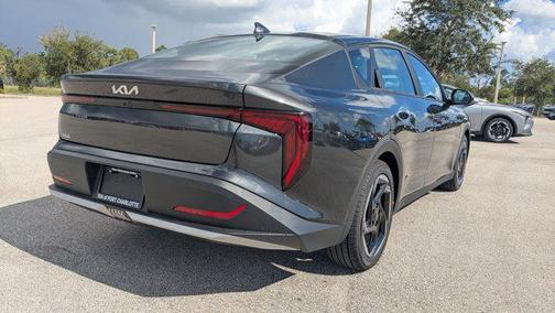 2025 Kia K4 EX