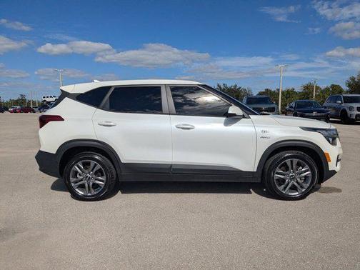 2021 Kia Seltos LX