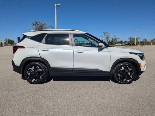 2025 Kia Seltos EX