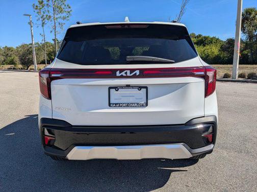 2025 Kia Seltos EX