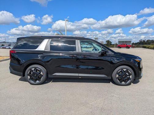 2026 Kia Carnival EX