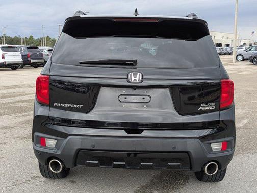 2023 Honda Passport AWD Elite