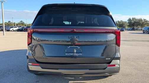 2026 Kia Carnival Hybrid SX