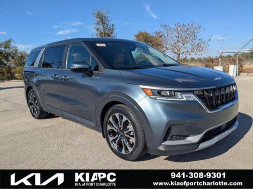 2022 Kia Carnival EX