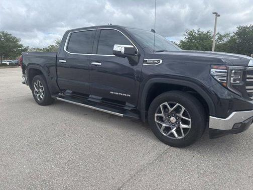 Titanium Rush Metallic 2022 GMC Sierra 1500 SLT