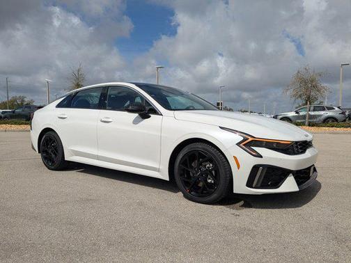 Snow White Pearl 2026 Kia K5 GT-Line FWD