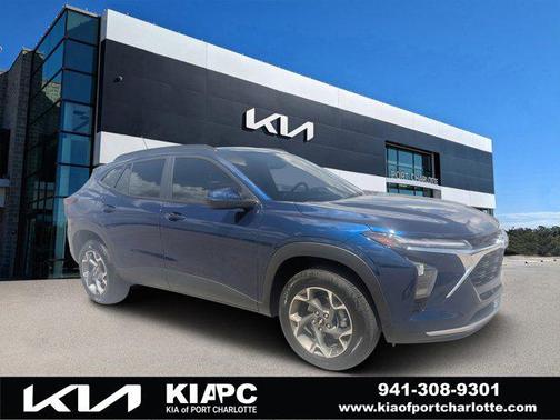 Blue Glow Metallic 2024 Chevrolet Trax LT