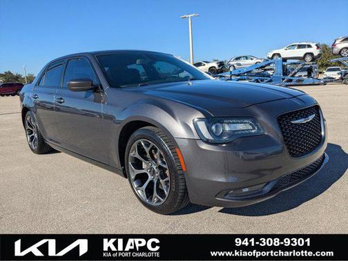 2017 Chrysler 300 S