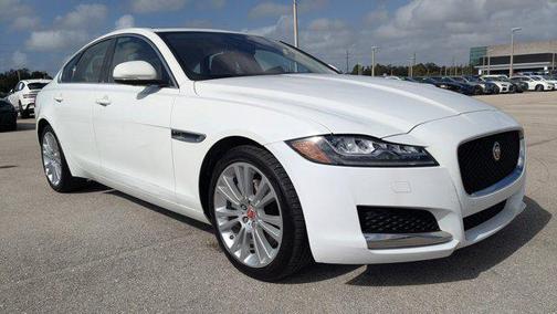 2018 Jaguar XF 25t Prestige
